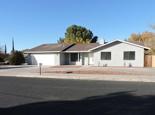 15880 Elcona Pl, Victorville, CA 92395