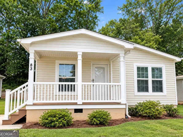 83 Willow Dr E, Newnan, GA 30263