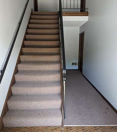 5th image of 22457 Pleasant Dr APT 16
