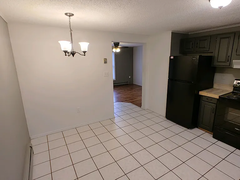 15 S Wayne St #201 — Photo 2