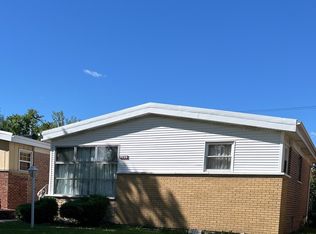 9226 S Emerald Ave, Chicago, IL 60620