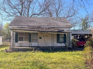 419 W 3rd St, Ada, OK 74820