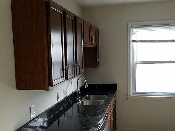 5th image of 2930 Cortelyou Pl