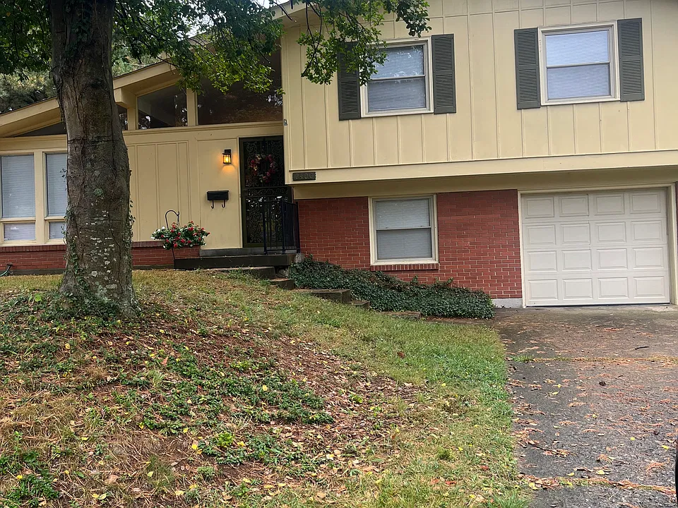 2400 Malvern Hill Ct