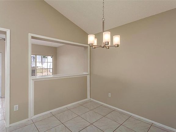 5th image of 3516 Westland Dr