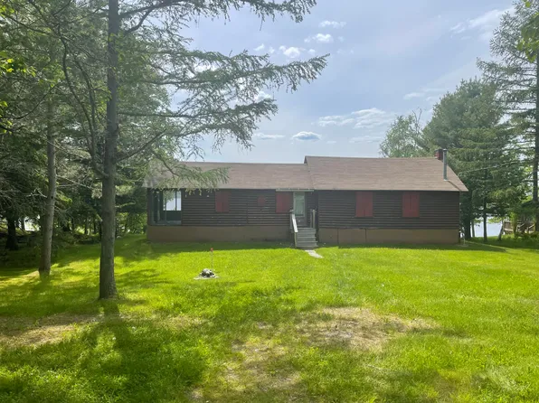 15 Mill Road, Jackman, ME 04945