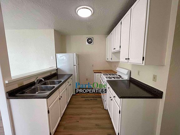 2nd image of 230 Buckley St #A