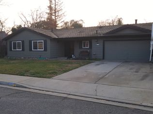 400 Roxanne Dr, Patterson, CA 95363