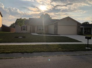306 Glory Ave, Kendallville, IN 46755