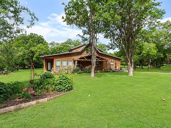 2nd image of 775 Caddo Hills Rd