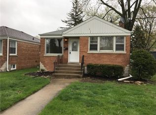 517 N Elm St, Hanover Park, IL 60162