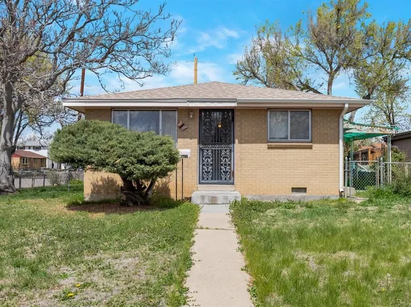 6933 W 52nd Place, Arvada, CO 80002
