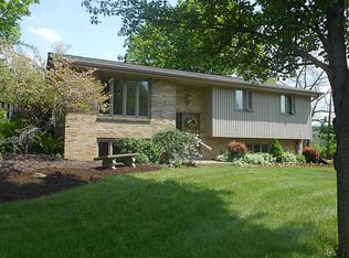 269 Lutes Rd, Finleyville, PA 15332