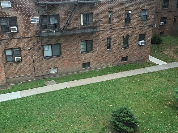 2nd image of 8853 Bay 16th St APT A3