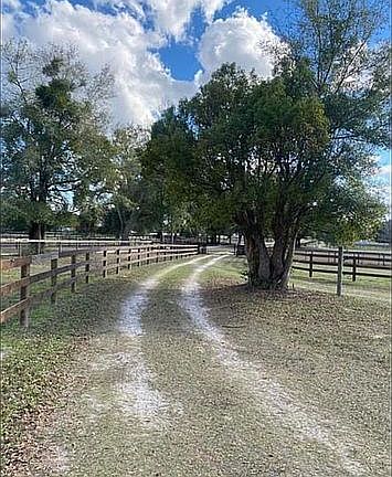 Driveway towards 40