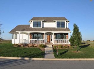 688 Serenity Blvd, Normal, IL 61761