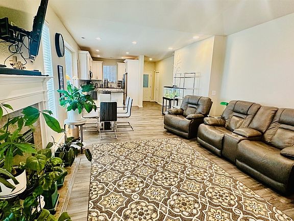 5th image of 23884 NE 112th Circle #2