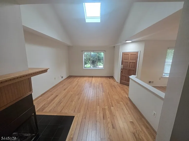 6 Driftwood Dr — Photo 4