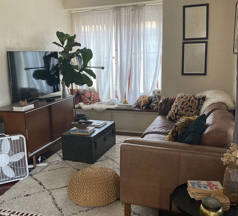 1st image of 915 25th St #4