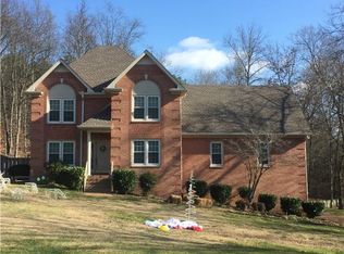 304 Autumn Wood Dr, White House, TN 37188