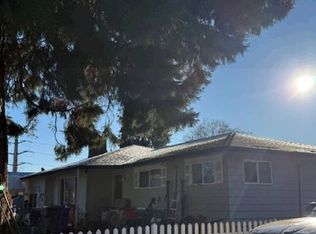 1859 N Davis St, Cornelius, OR 97113