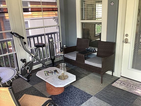 3 season room