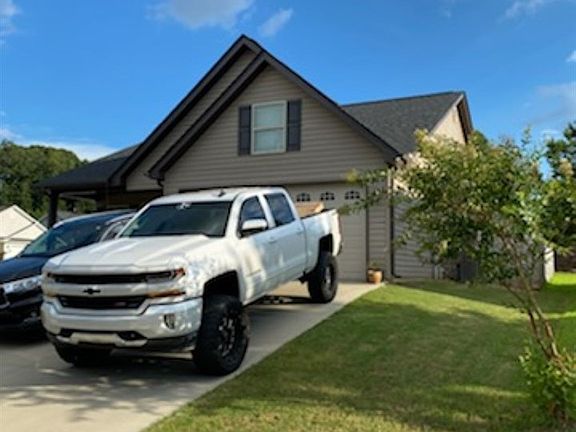 2nd image of 454 Bentridge Dr