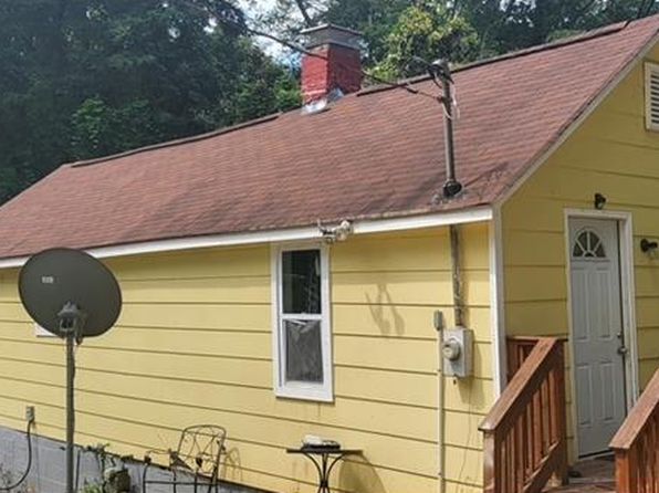 11 Mount Zion St