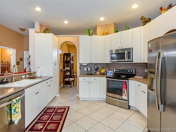 4th image of 2050 NW 125th Ter