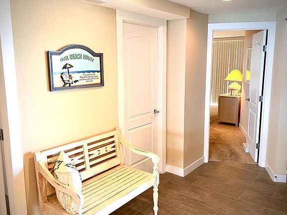 5th image of 806 S Edgewater House 806S