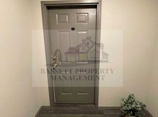 30 Stoneycrest Dr APT 34, Middletown, CT 06457