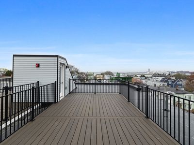 74 Horace St Floor 2, Boston, MA, 02128