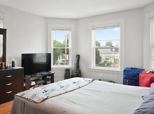 139 Adams St APT 3, Waltham, MA 02453