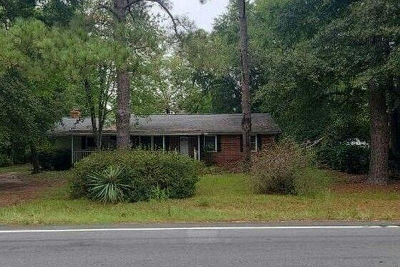 1st image of 1530 E McIver Rd