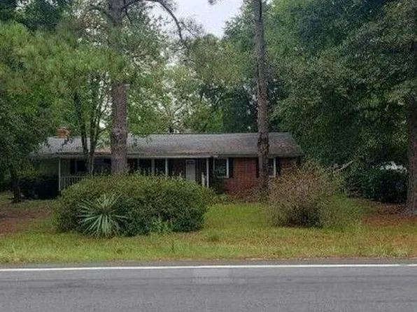1530 E McIver Rd, Florence, SC 29501