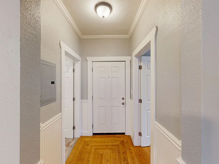 353 Grand Avenue — Photo 11