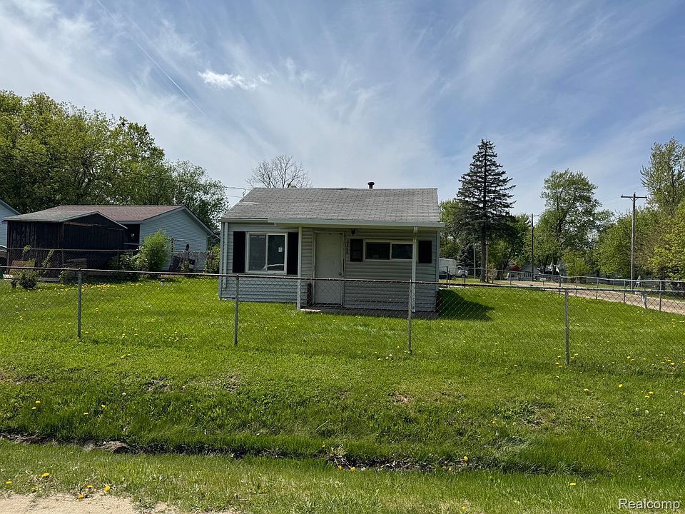 1st image of 8325 Walter St