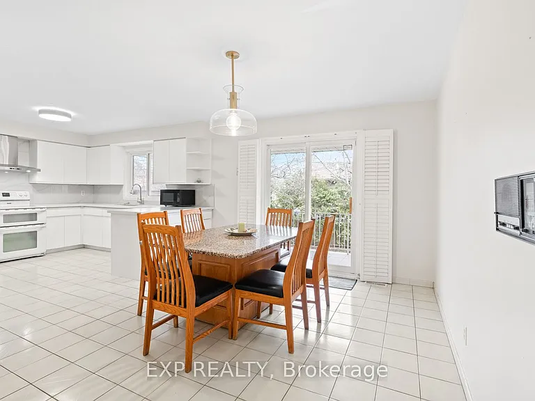 61 Dundee Cres #MAIN — Photo 7