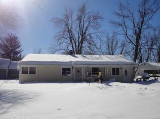 5 Weymouth Dr, Enfield, CT 06082