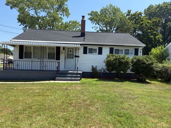 112 Wright Ave