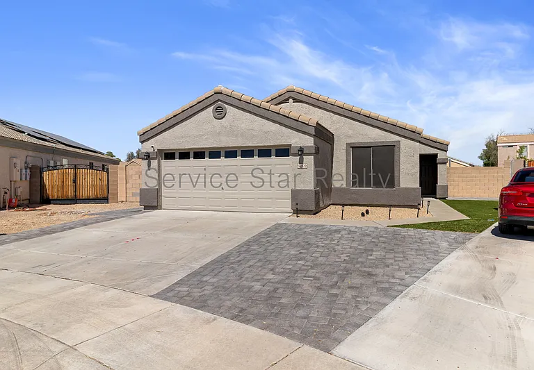 14809 N El Frio Cir — Photo 2