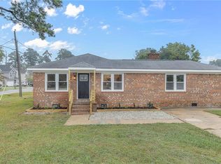 3700 Cornick Ave, Chesapeake, VA 23325