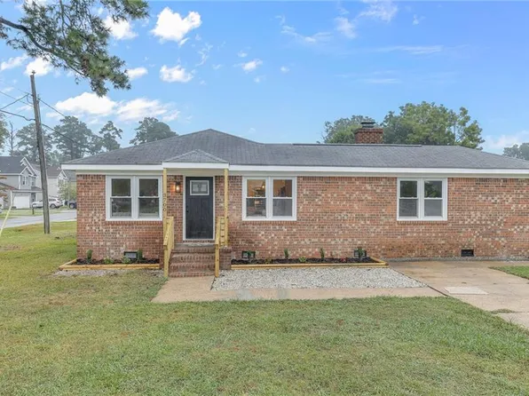 3700 Cornick Ave, Chesapeake, VA 23325
