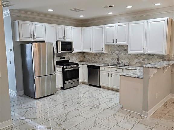 4th image of 4495 Piedmont Trace Dr