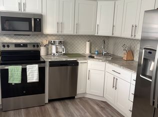 1660 Bluebird Dr #B, Morrisville, PA 19067