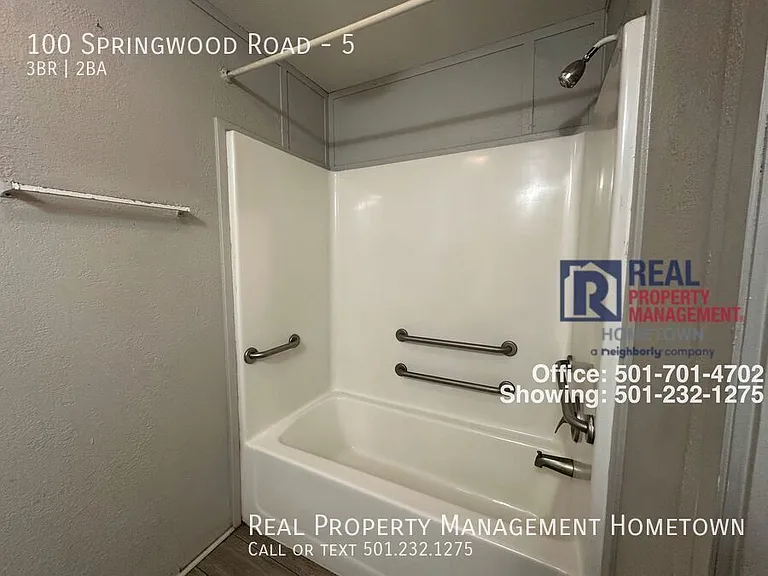 100 Springwood Rd #5 — Photo 14