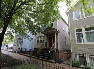 2430 N Marshfield Ave #3, Chicago, IL 60614