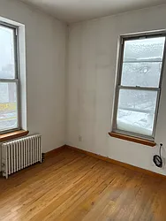 Rented by Roz Khan, LREB