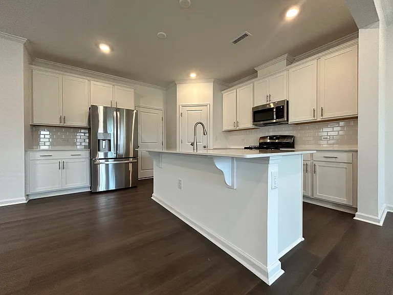 709 Painted Daisy Ln — Photo 9