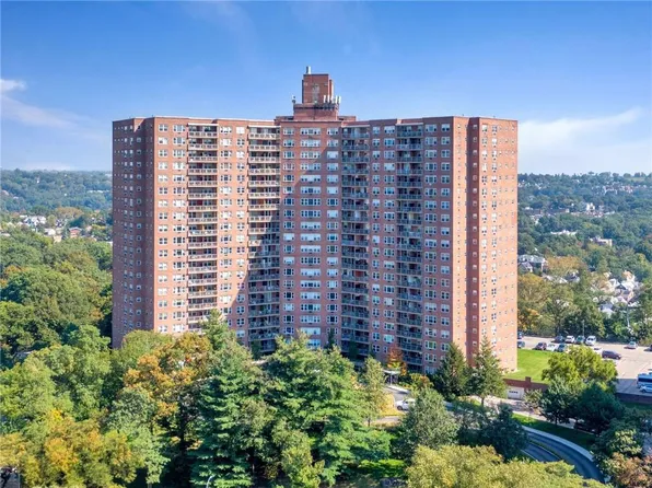 5800 Arlington Avenue #2W, Bronx, NY 10471